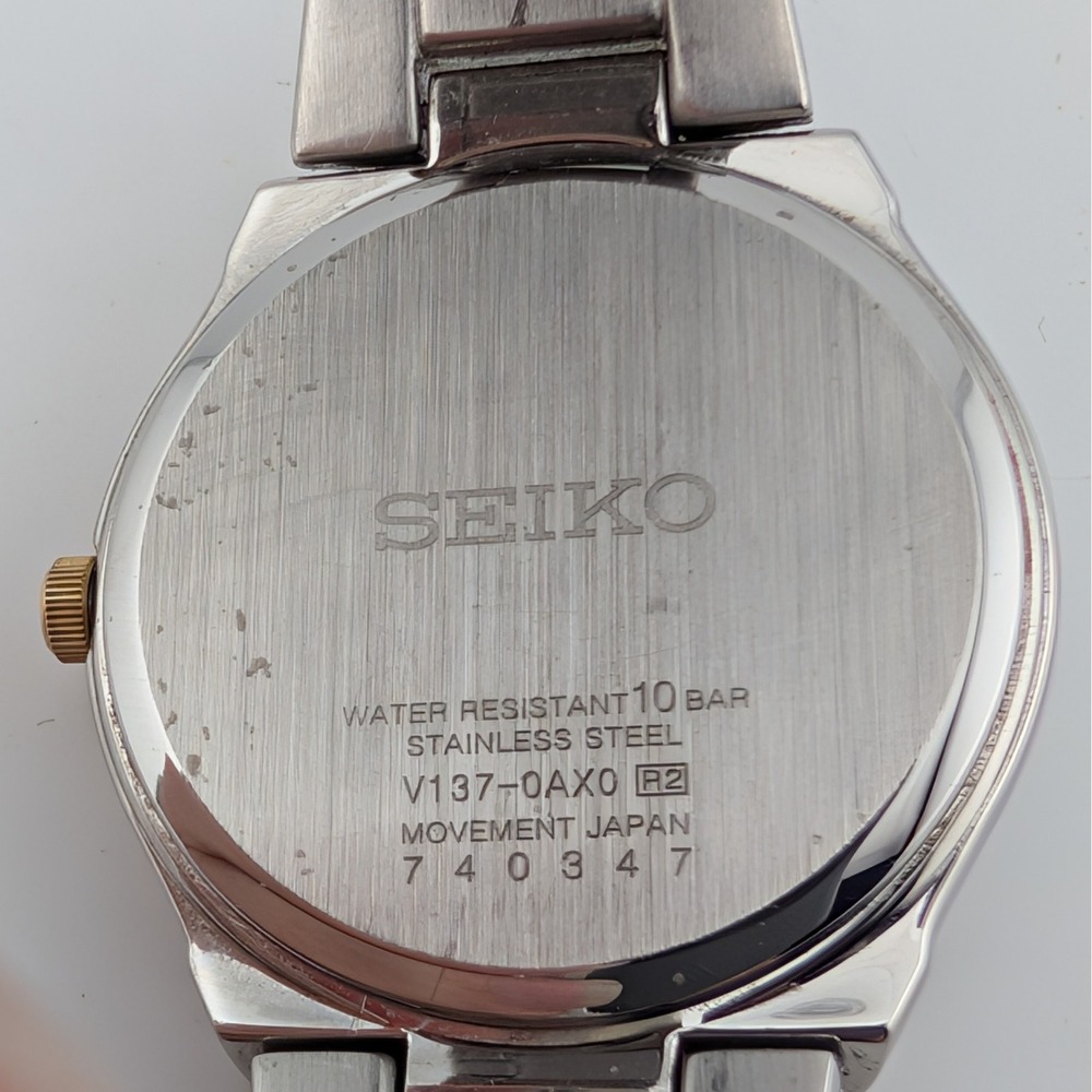 Seiko Solar V137-0AX0 Two Tone Women's Watch Date Hardlex Sunburst Dial 6.5" - Picture 4 of 9